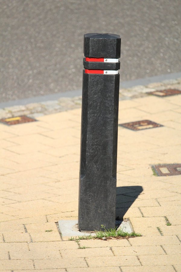 Les bornes escamotables hydrauliques, une solution de sécurité et d'esthétique